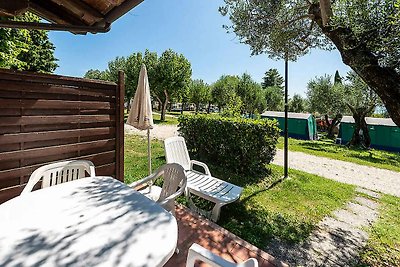 Bungalow mit Terrasse, Klimaanlage und Pool