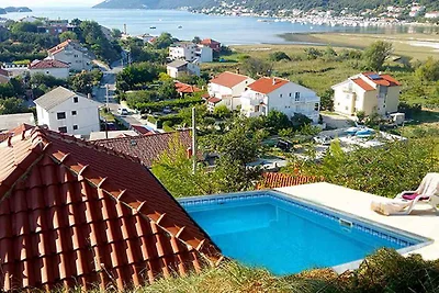 Appartamento Vacanza con famiglia Supetarska Draga