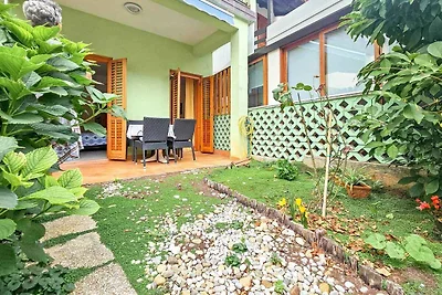 Ferienwohnung mit Klimaanlage, mit Terrasse