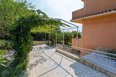 Ferienwohnung mit Balkon und Meerblick