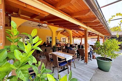 Ferienwohnung mit Balkon und Klimaanlage