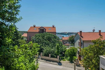 Ferienwohnung mit Balkon und Meerblick
