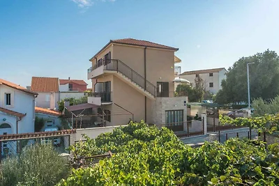 Ferienwohnung mit Klimaanlage und Balkon