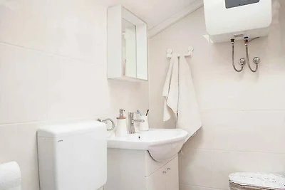 Ferienwohnung mit Klimaanlage und Terrasse di