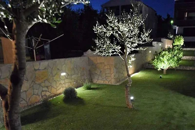 Appartamento Vacanza con famiglia Sveti Filip i Jakov