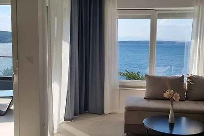 Ferienwohnung mit Balkon und Klimaanlage