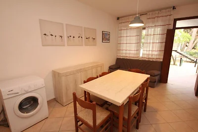 Ferienwohnung 350 m from the beach