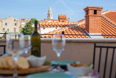 Ferienhaus mit Balkon