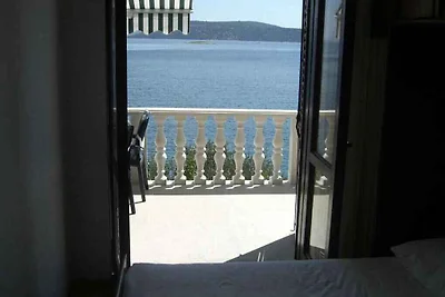 Ferienwohnung mit Terrasse, Grillmöglichkeit 