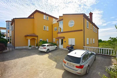 Ferienwohnung mit Klimaanlage und Balkon