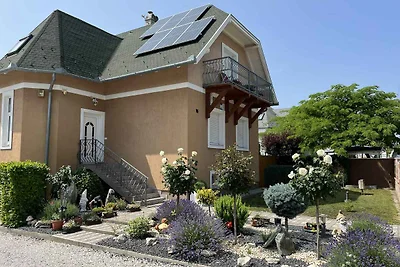 Ferienwohnung mit beheiztem Pool und Internet