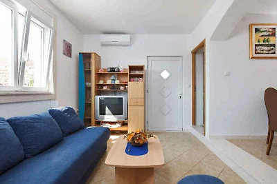 Ferienhaus mit Pool und Internet