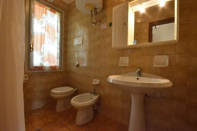 Ferienwohnung mit Balkon und Klimaanlage