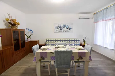 Ferienwohnung mit zwei Badezimmern und zwei