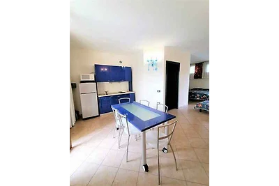 Studio mit Balkon und Klimaanlage