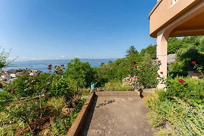 Studio mit Terrasse und schönen Meerblick