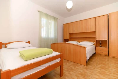 Ferienwohnung mit Klimaanlage und Grill
