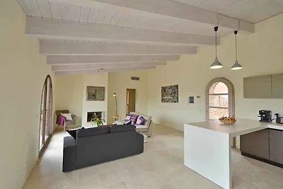 Ferienwohnung mit Terrasse, Klimaanlage und