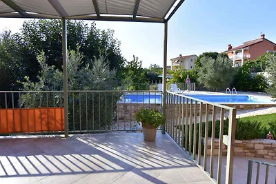 Ferienwohnung in ruhiger Lage mit Pool