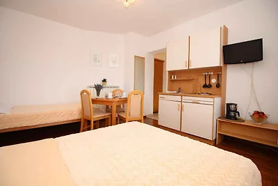 Ferienwohnung Unterkunft 300 m vom Meer