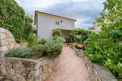 Komfortable Ferienwohnung Mihaela 2 in Banjol