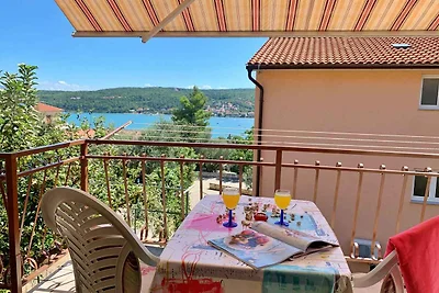 Einladende Unterkunft Šantić in Čižići mit