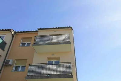 Ferienwohnung mit Klimaanlage und Balkon
