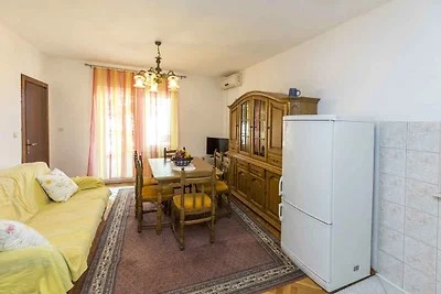 Ferienwohnung mit Klimaanlage, Terrasse und M
