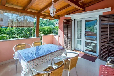 Studio mit 12 qm Terrasse in Zentrumsnähe