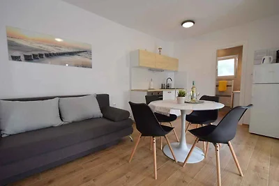 Ferienwohnung mit Balkon und Klimaanlage