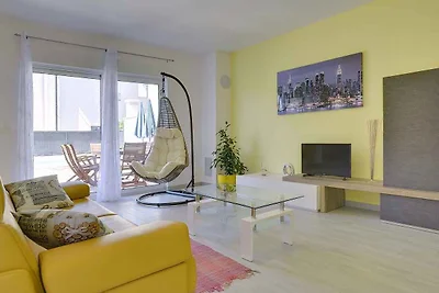 Ferienwohnung mit Pool und Klimaanlage