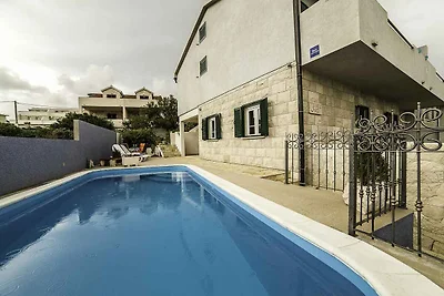 Ferienwohnung mit Klimaanlage und Pool