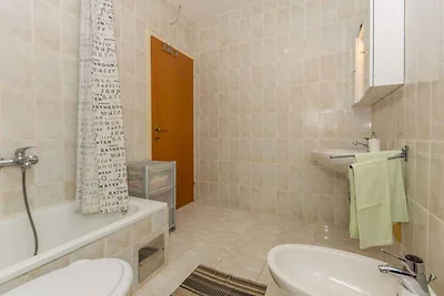 Ferienwohnung mit Balkon und Meersicht