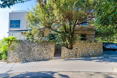 Appartamento Vacanza con famiglia Supetarska Draga