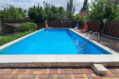 Ferienwohnung mit Pool und Internet