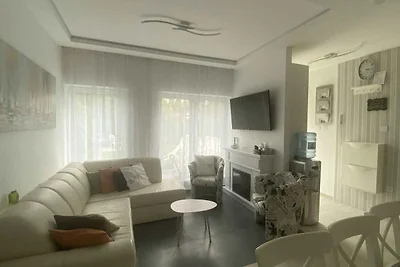 Ferienhaus mit hohem Niveau und Klimaanlage