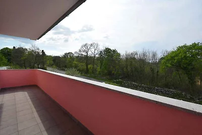 Ferienwohnung mit Klimaanlage und Balkon