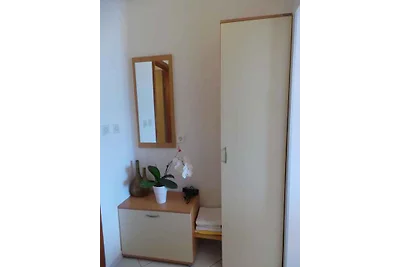 Ferienwohnung Mit Terasse und Klimaanlage