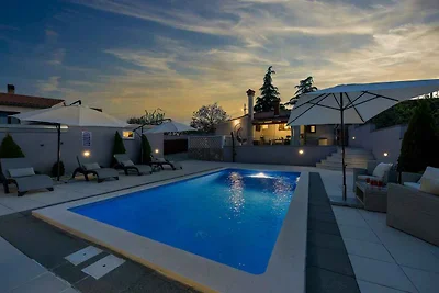 Komfort und Eleganz für einen idyllischen Fam