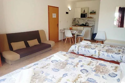 Gemütliches Studio mit Meerblick in Starigrad