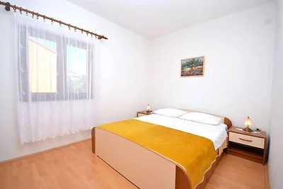Ferienwohnung mit Terrasse und Klimaanlage