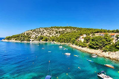 Ferienwohnung am Meer mit Balkon