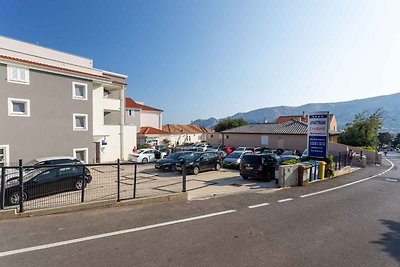 Ferienwohnung mit Balkon und Klimaanlage