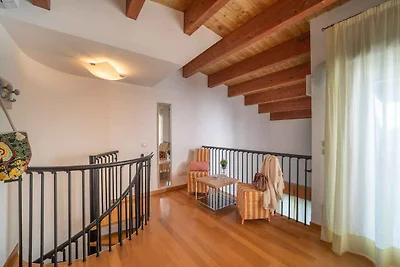 Ferienwohnung mit Balkon und Klimaanlage