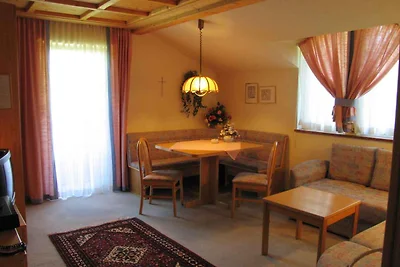 Ferienwohnung mit Pool und Sauna im Haus
