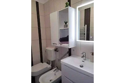 Ferienwohnung mit Balkon und Klimaanlage