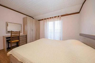 Ferienwohnung mit Balkon und Meerblick