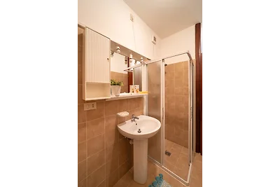 Ferienwohnung mit Klimaanlage und Balkon