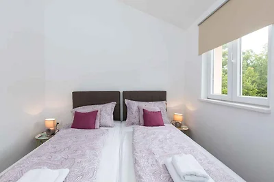 Ferienwohnung mit gemeinsamen Pool ruhig