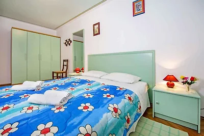 Ferienwohnung mit Terrasse und Klimaanlage
